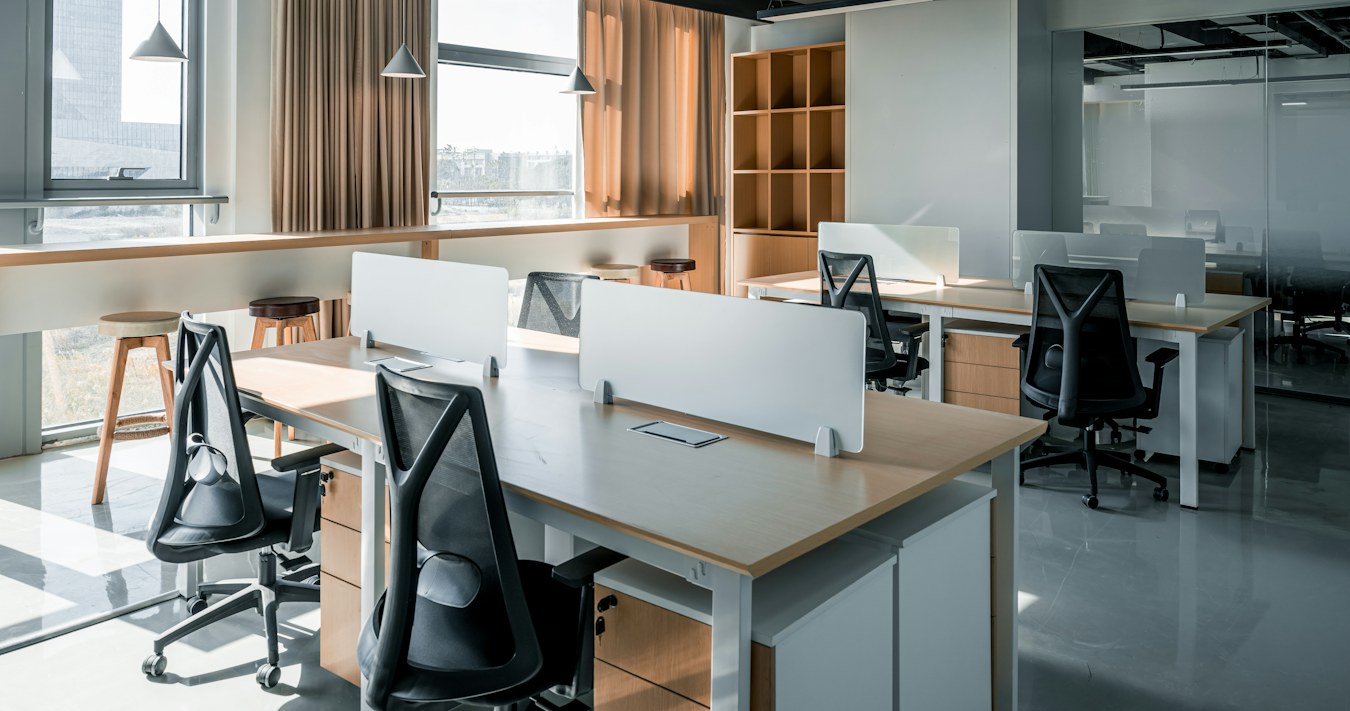 Open-plan office desks Open-plan office desks
