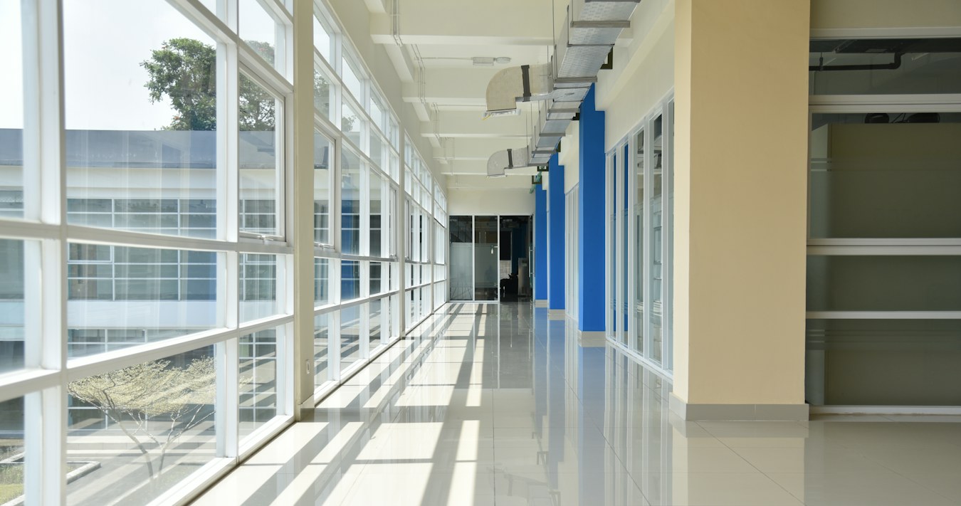 Glazed corridor in a completed building
